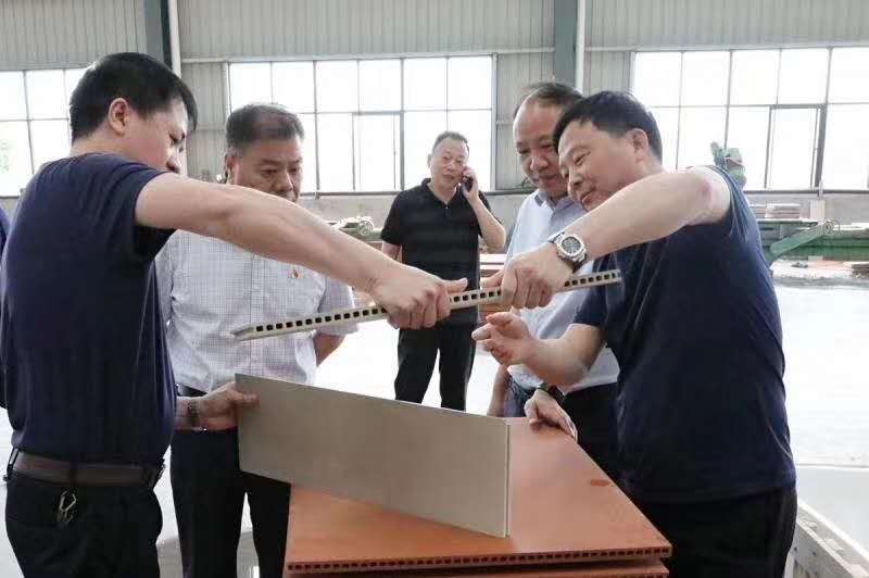 新產(chǎn)品【陶板幕墻】已上線，歡迎中共縣委于書記來河南眾光調(diào)研